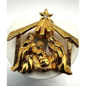 Gold Tone Nativity Scene Brooch Pin with Star Rhinestone Christmas Religious